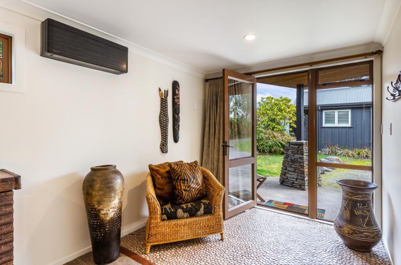 Turangi Trout Lodge Exteriör bild
